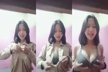 Dokumentasi Gadis Siswi Cantik Live Kasur Pramuka