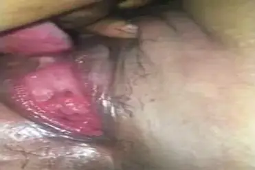 Gadis Cantik Pasrah Goyang Kasur Bareng Pacar