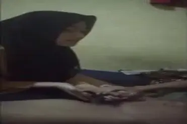 Ukhti Hijab Cantik Part 2 Pasrah Kasur Kost